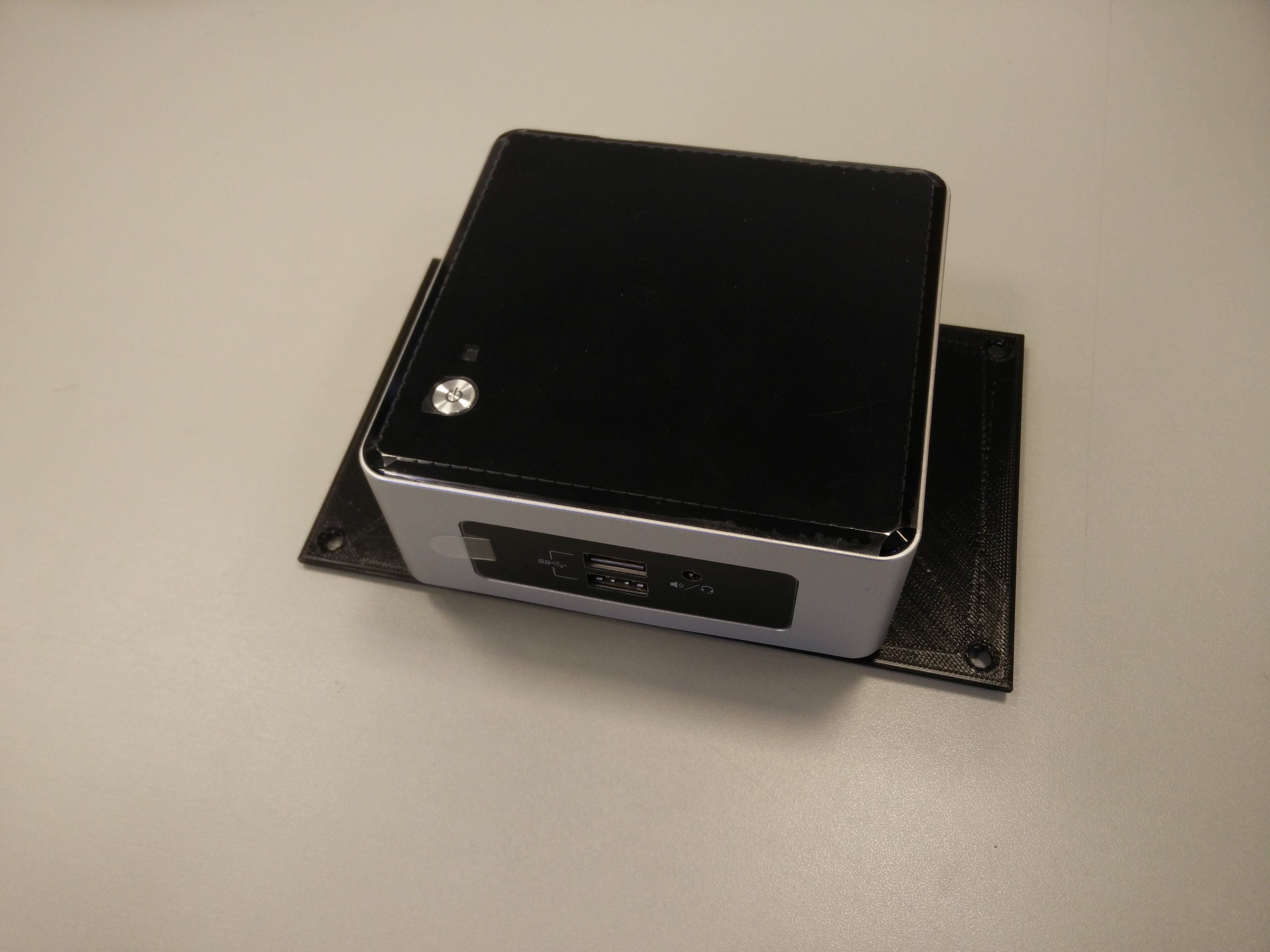 NUC front view
